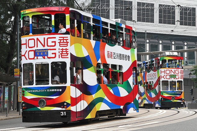 hk_tramways_colorful_t.jpg