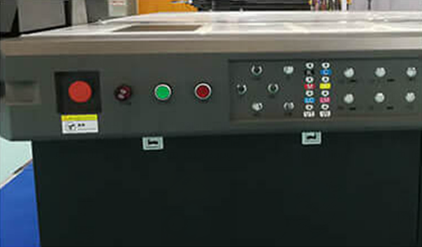 揭秘UV平板打印机的六个保养方法