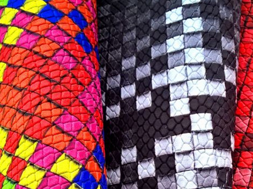 皮革印花机用什么墨水不容易裂开？