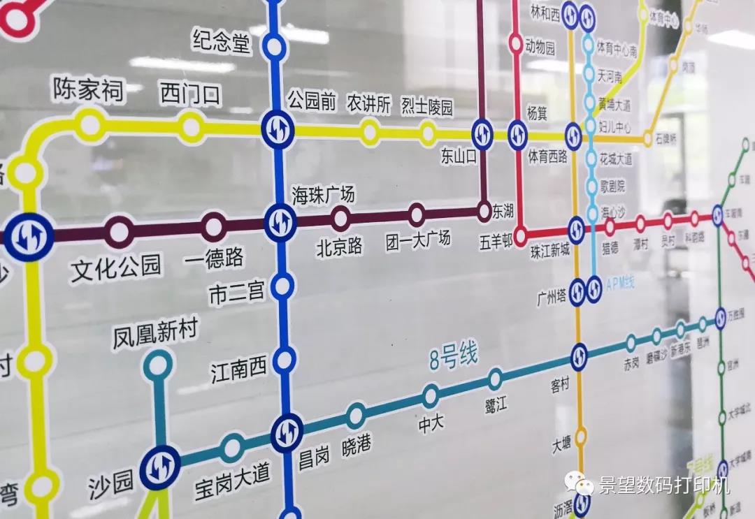 彩白彩超透玻璃贴怎样贴才会没有气泡呢？景望提供玻璃橱窗玻璃贴安装方法