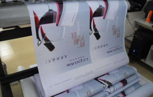 为什么写真机打印出来的颜色和显示器上不一样？