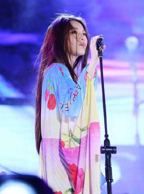 床单也能穿在身上？宝斯威数码印花机带你领略床单的时尚