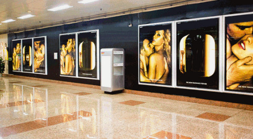 广告公司的写真机怎么选？宝斯威3头数码打印机助你快速提升业务