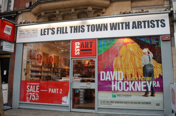 宝斯威UV网带机给玻璃贴提供彩白彩打印工艺