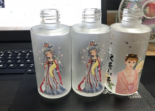 香水瓶打印机怎么样？UV平板打印机香水瓶印刷工艺