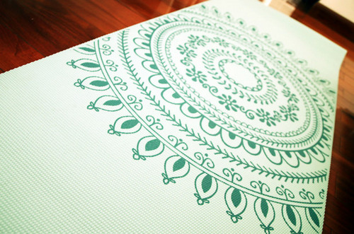 瑜伽垫数码印花机，个性瑜伽垫打印新选择