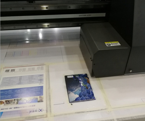 为什么别人的UV打印机喷头可以用这么长时间？做好这几点你也可以